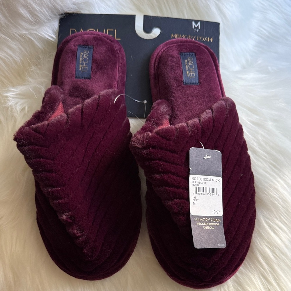 Rachel Roy Women's Plush Maroon Slippers